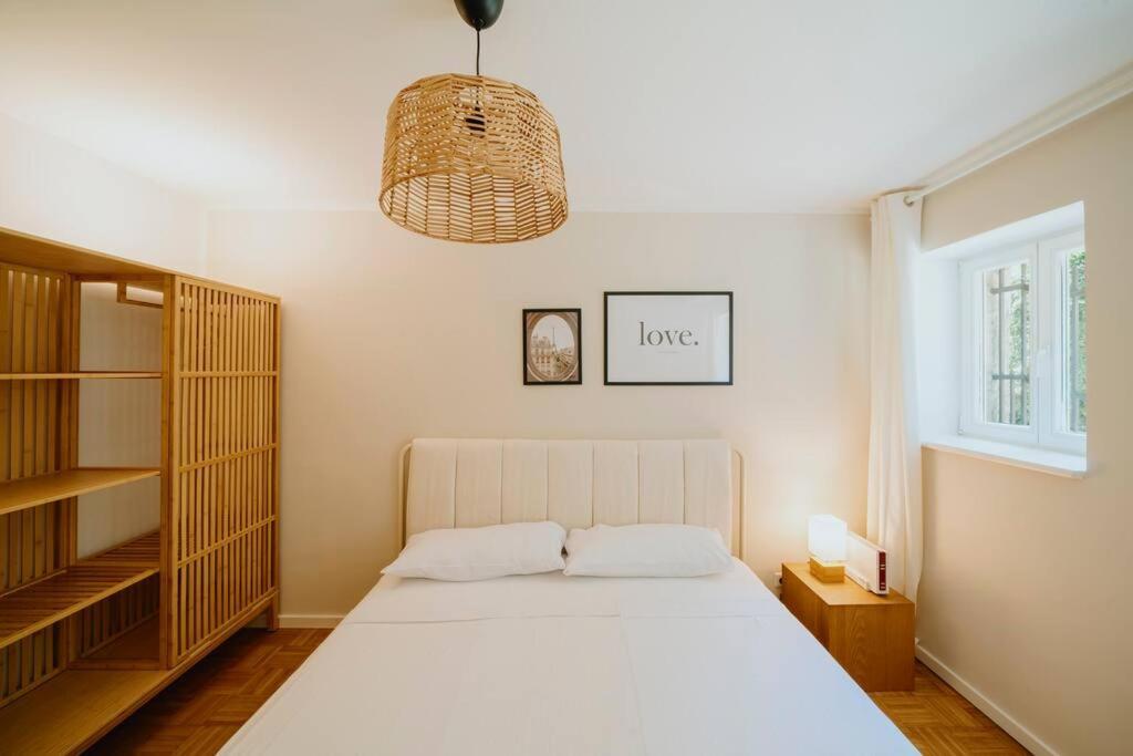 Parklounge In Historic Appartement Berlin